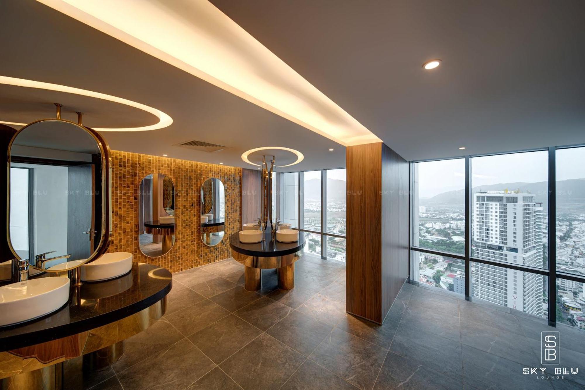 Coastal Panorama Oceanfront Suites Nha Trang Buitenkant foto