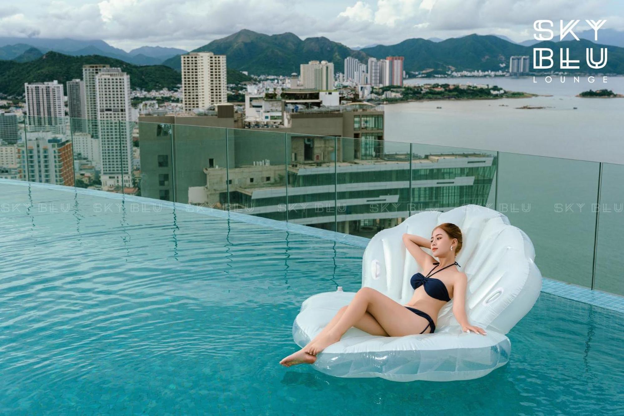 Coastal Panorama Oceanfront Suites Nha Trang Buitenkant foto