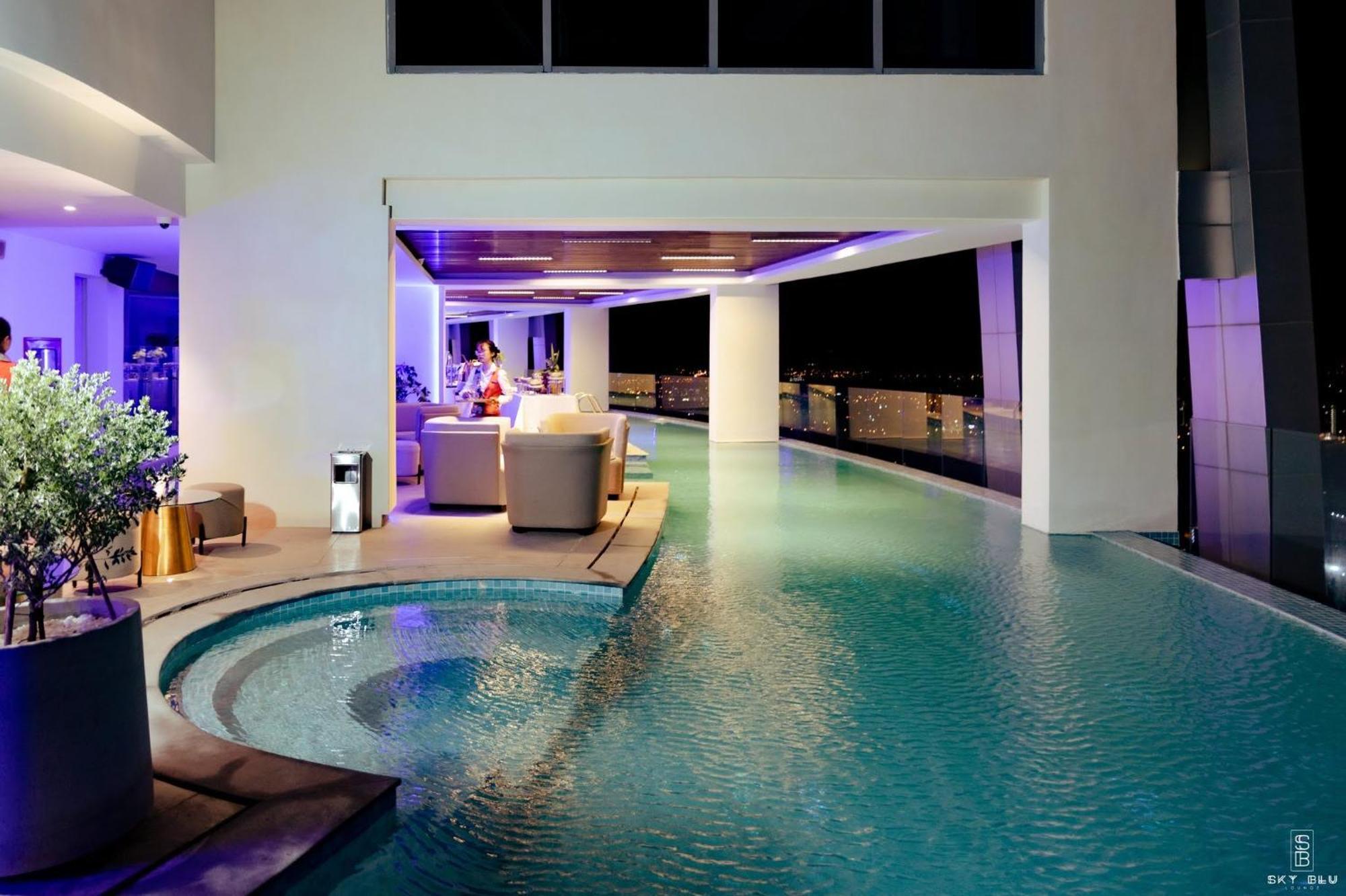Coastal Panorama Oceanfront Suites Nha Trang Buitenkant foto